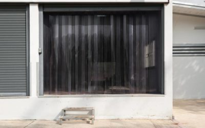 12 Benefits of a Non-Phthalate PVC Strip Curtains